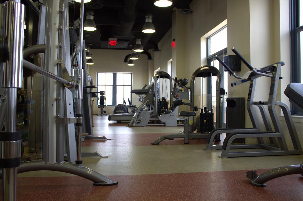 Crystal Quarters Corporate Housing At The Gramercy アーリントン 部屋 写真