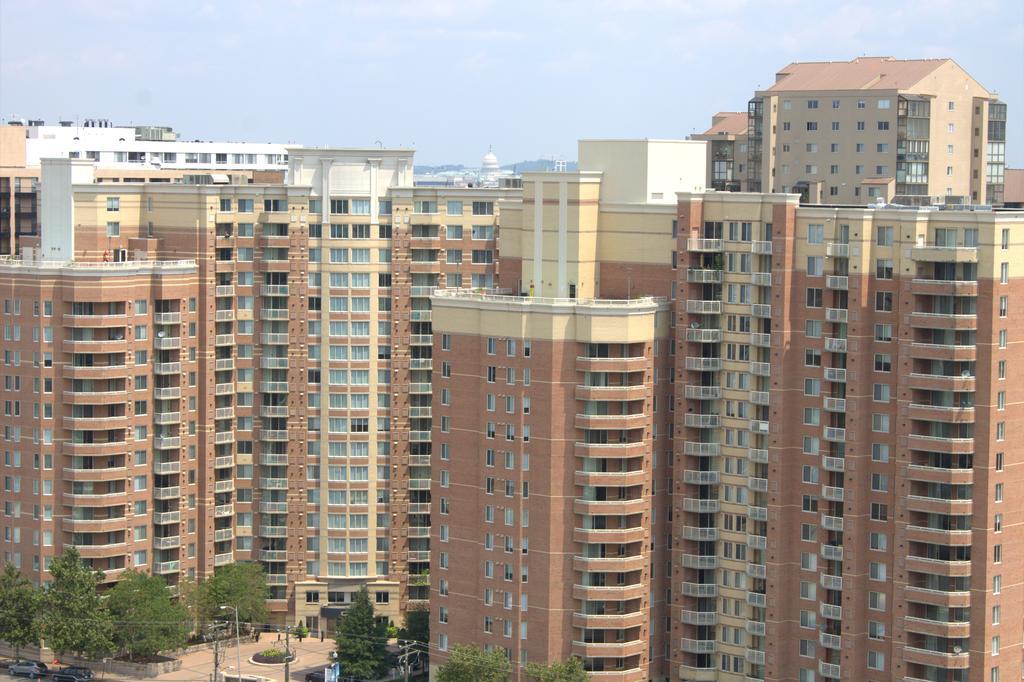 Crystal Quarters Corporate Housing At The Gramercy アーリントン 部屋 写真